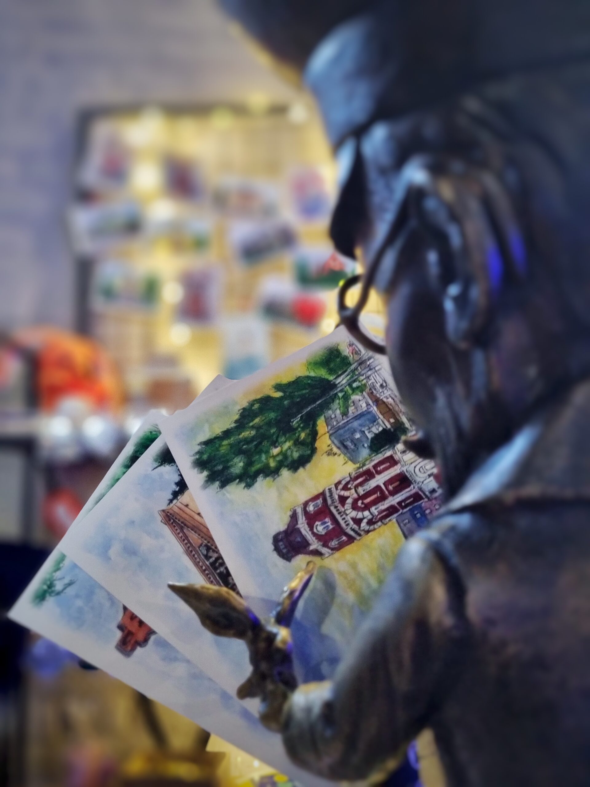 Маріуполь туристичне місто • Посткросинг у "Вежі": як поштові картки із Маріуполя мандрують світом